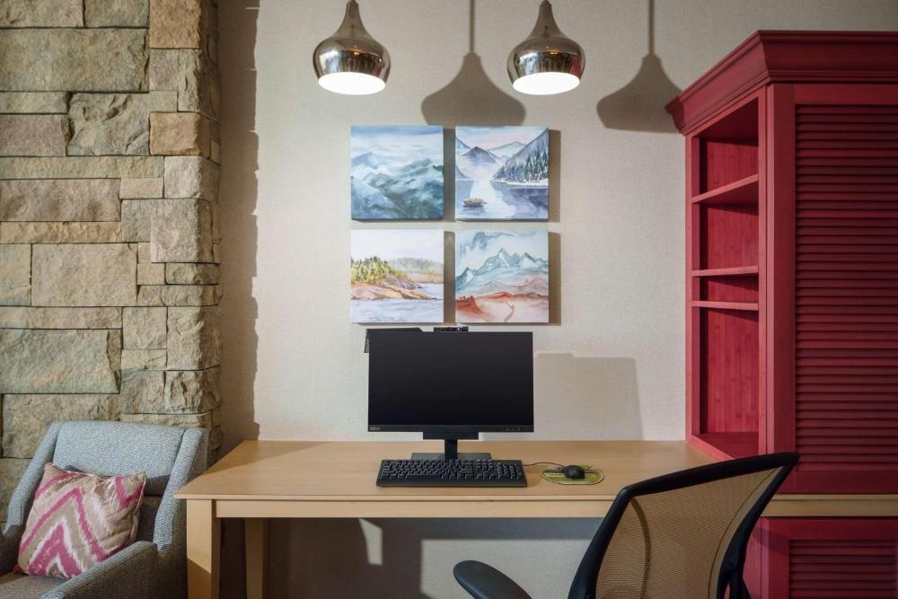 Home2 Suites By Hilton Bellingham Airport